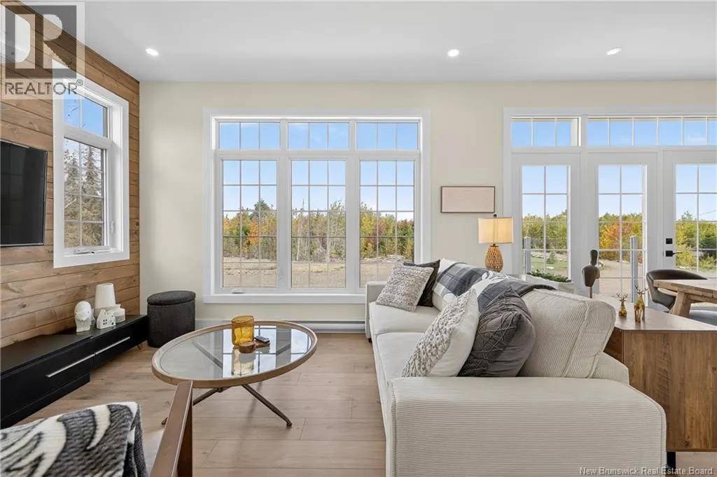 100 Bella Lane