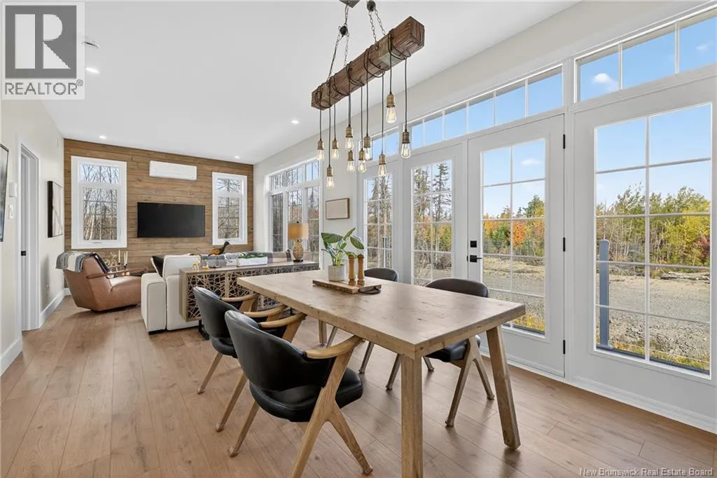 100 Bella Lane