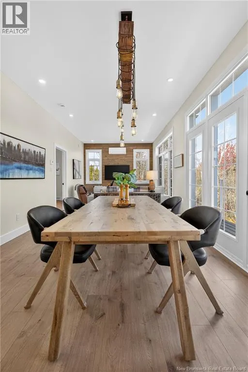 100 Bella Lane