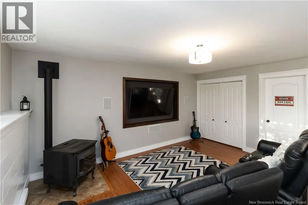 125 Oak Ridge Drive