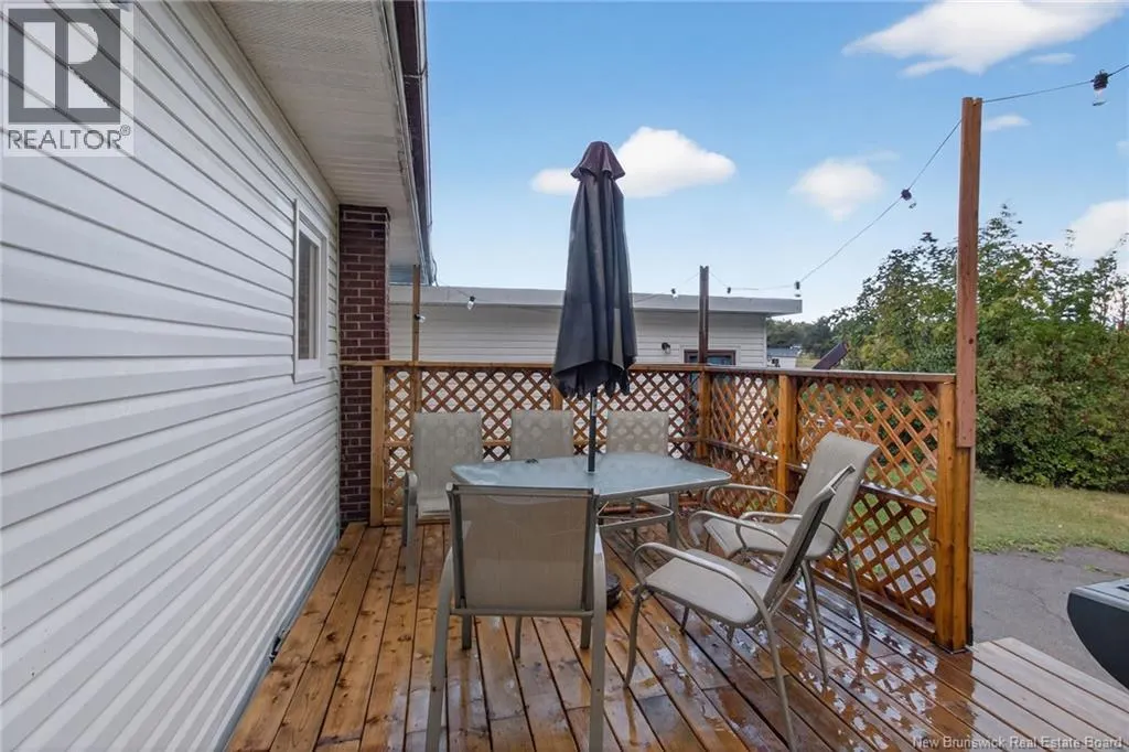 2732 Acadie