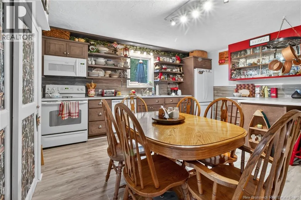 2732 Acadie