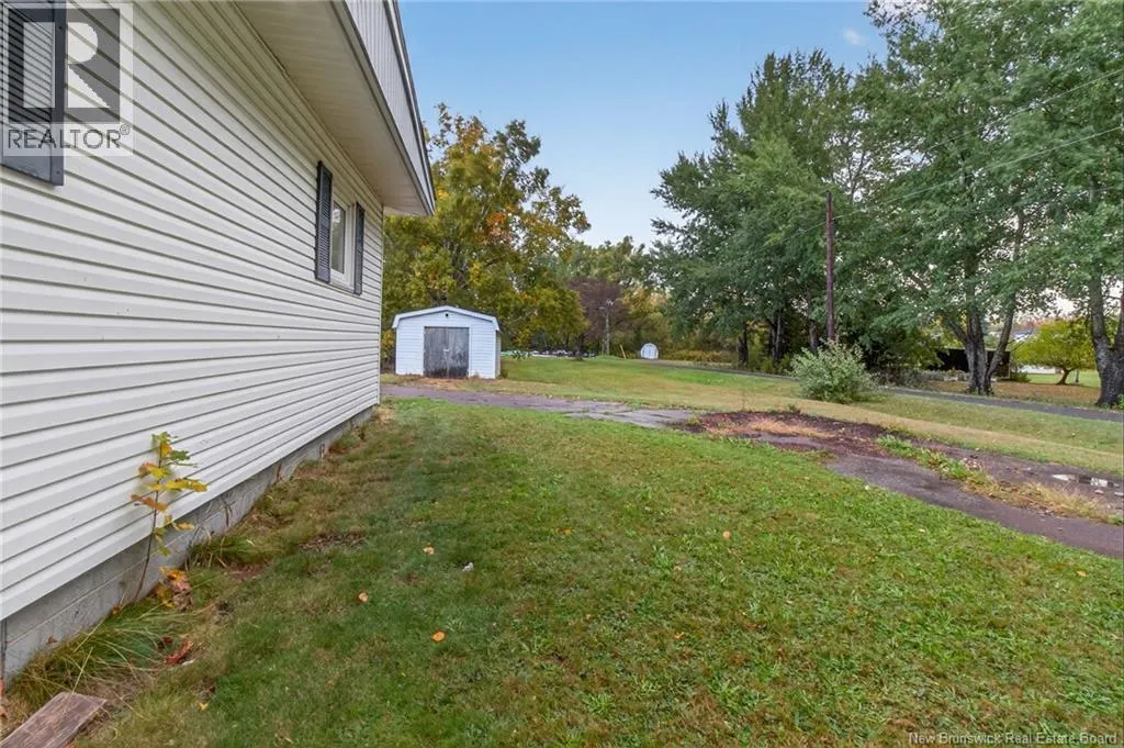 2732 Acadie
