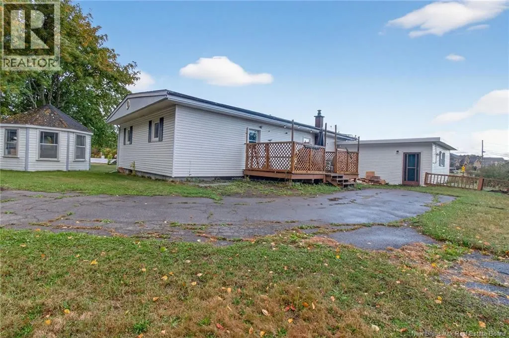 2732 Acadie