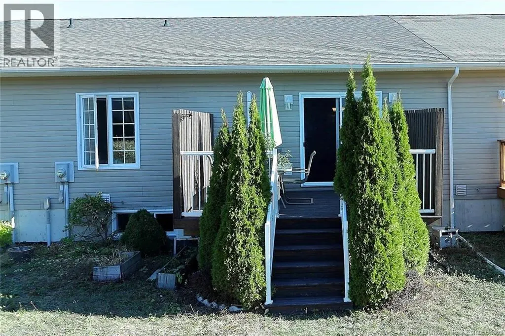 90 Valcour Drive