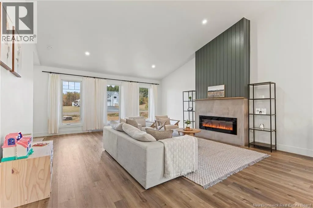27 Hemlock Street