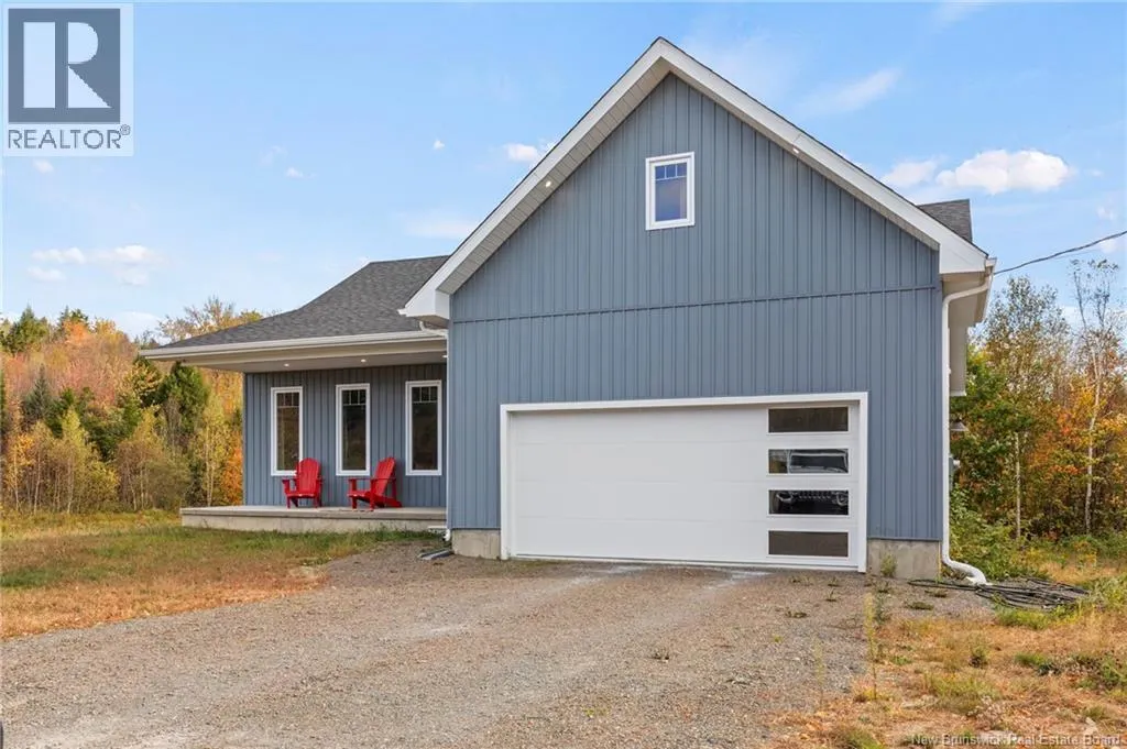 27 Hemlock Street