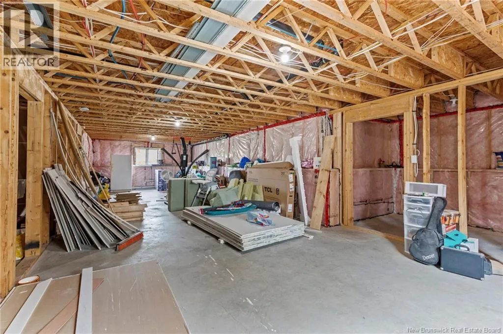 27 Hemlock Street