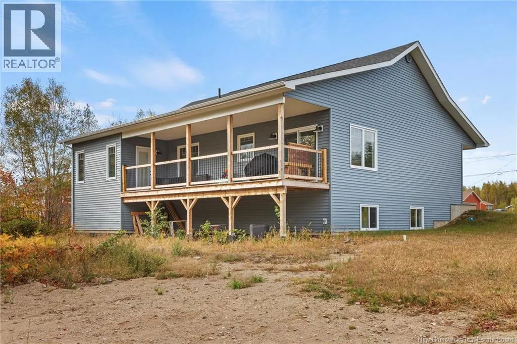 27 Hemlock Street