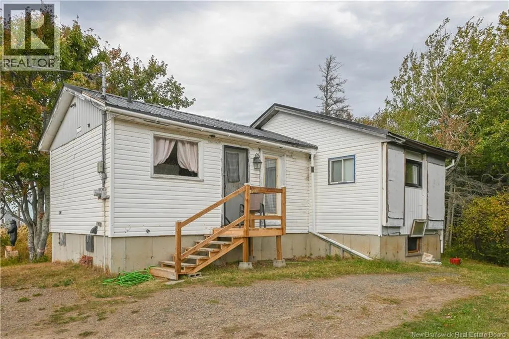 1394 rue Degrâce Street