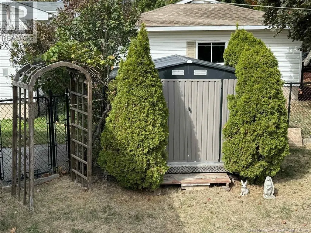 387 Highplain Crescent