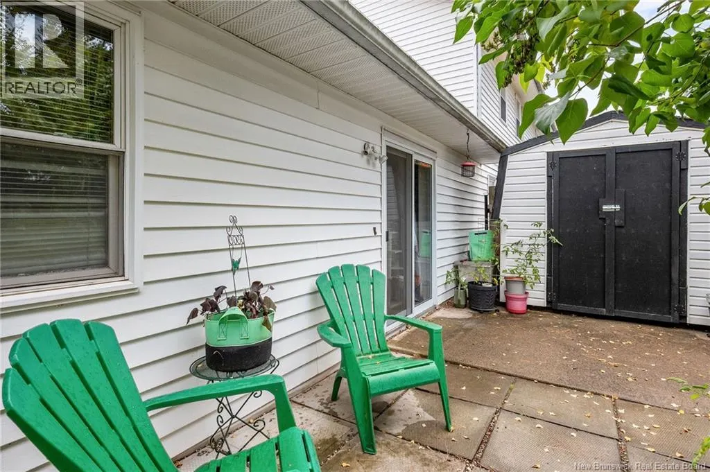 126 Lakeside Drive Unit# 12