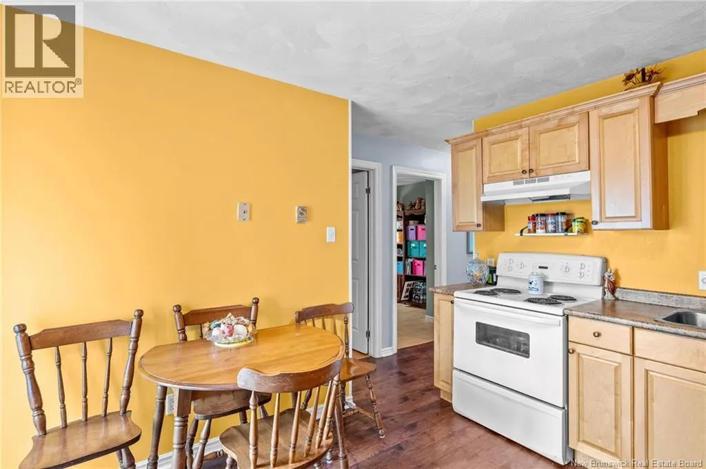 126 Lakeside Drive Unit# 12