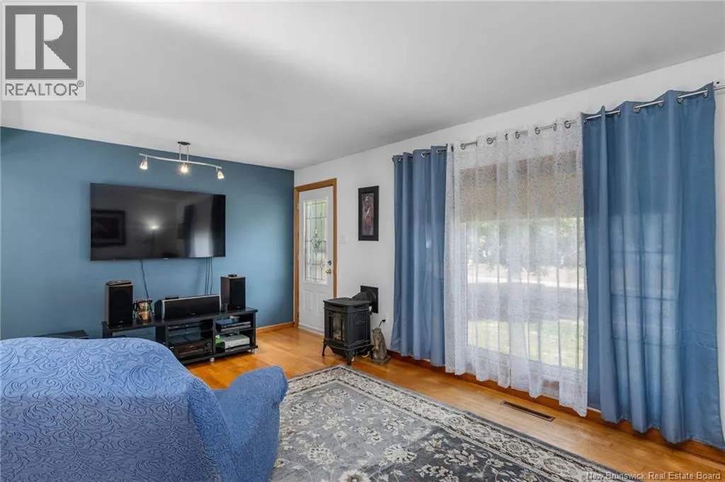 269 Whitepine Road