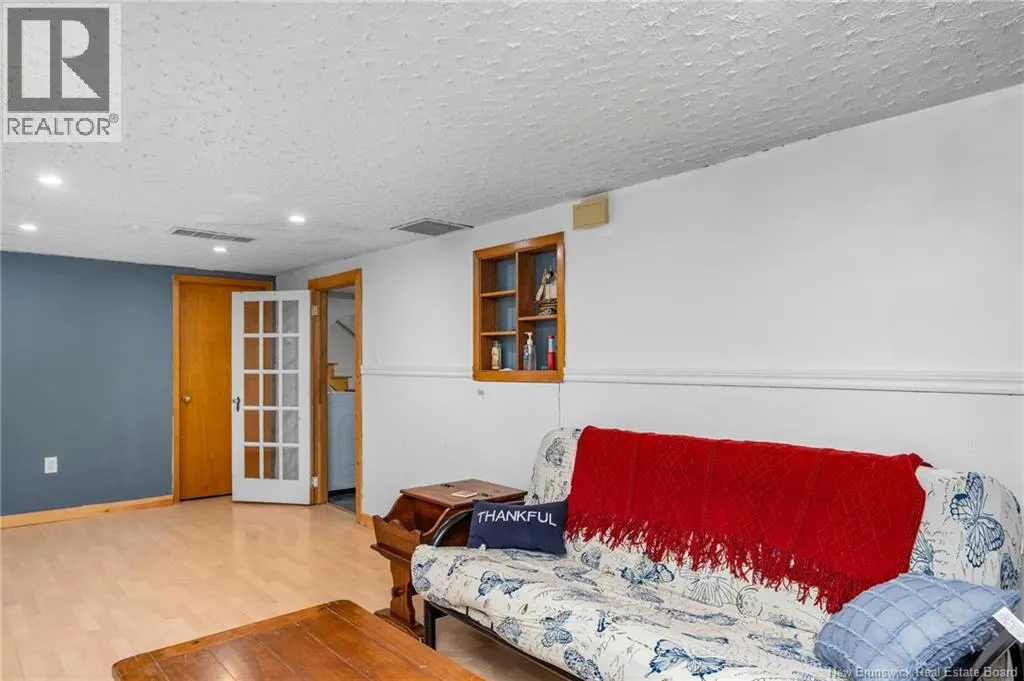 269 Whitepine Road