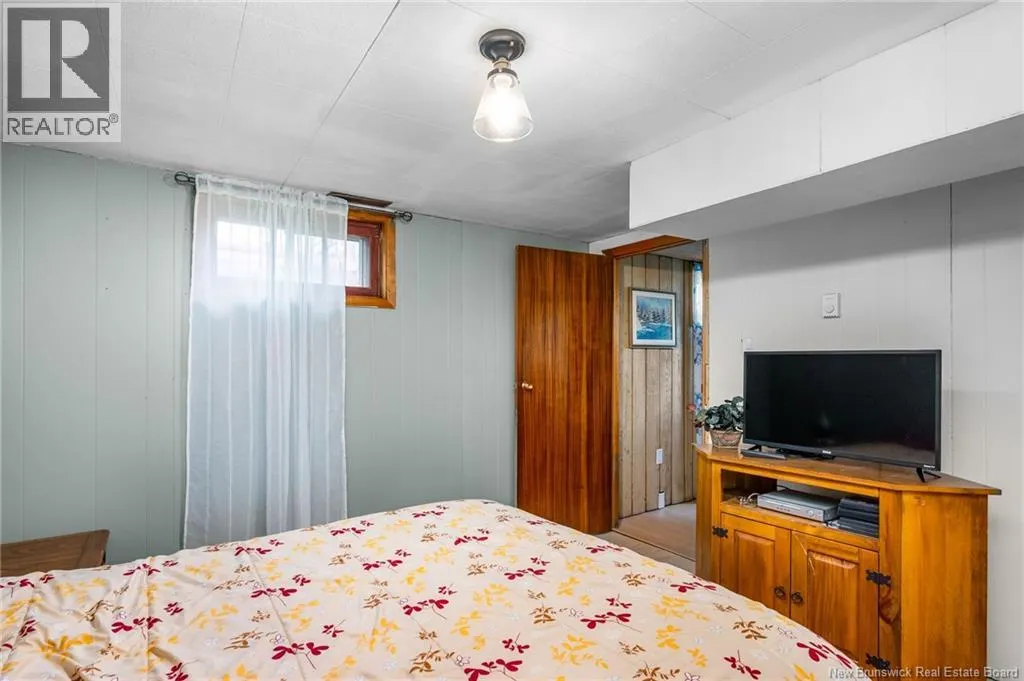 269 Whitepine Road