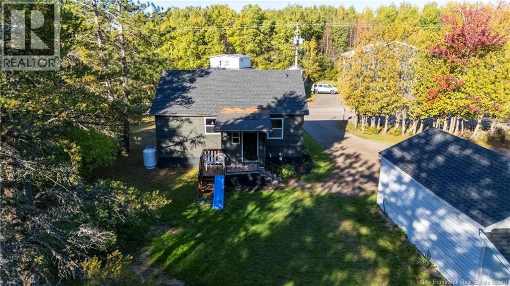 381 Caledonia Road