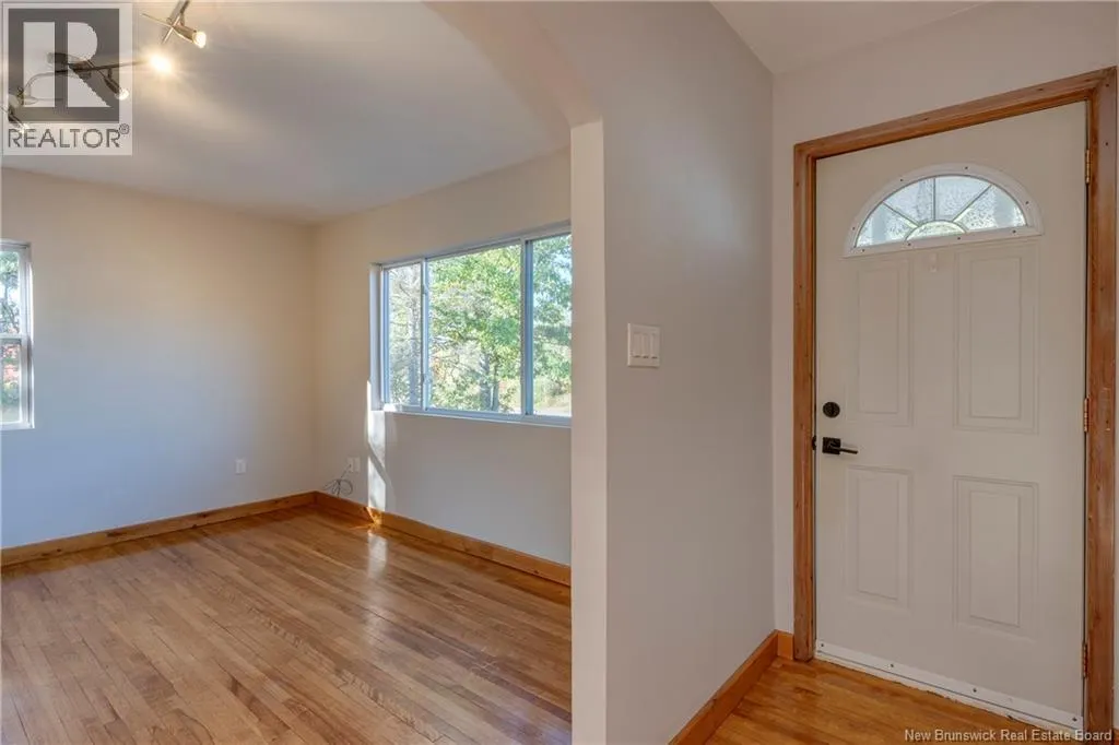 381 Caledonia Road