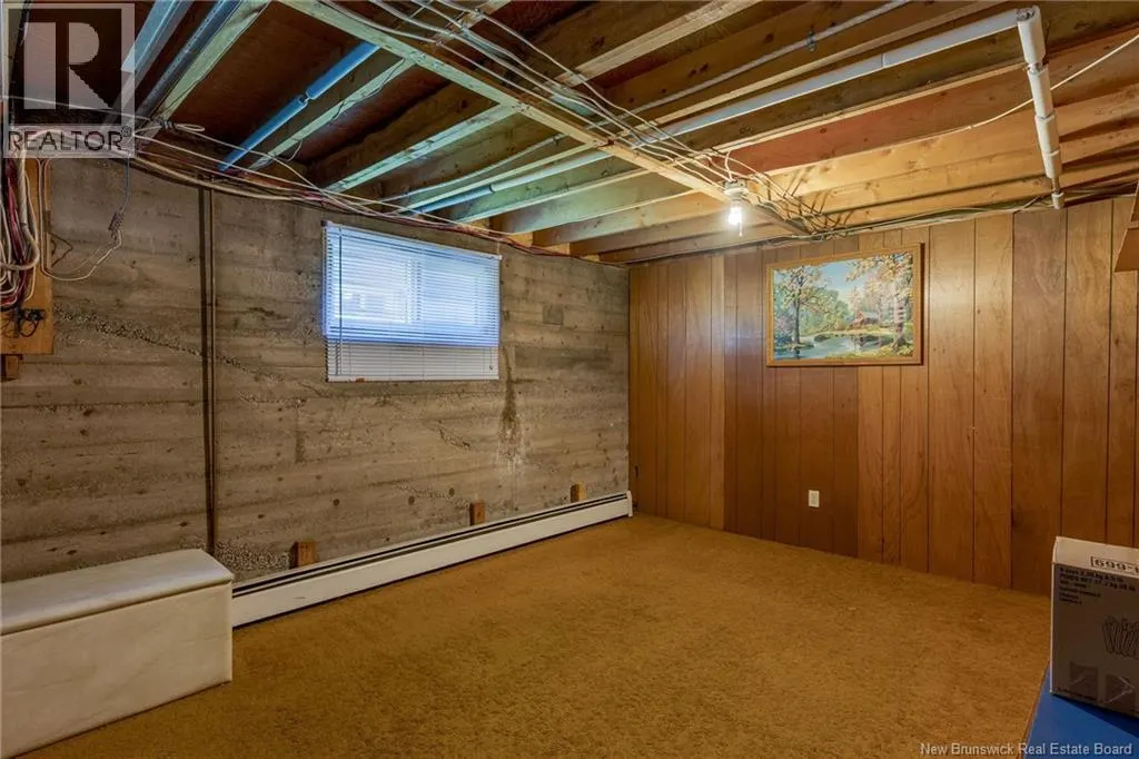 44 Fernwood Avenue