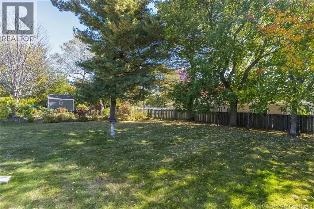 44 Fernwood Avenue