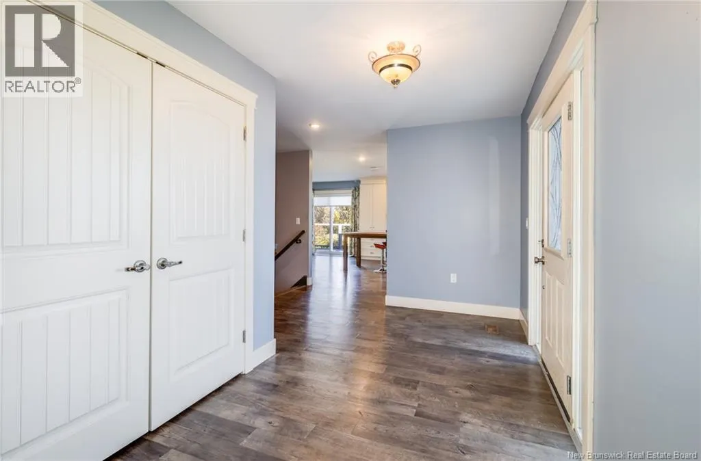 10 Whitetail Street