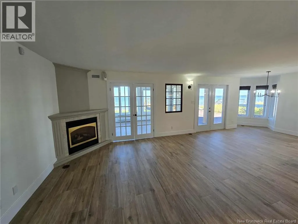 2156 Queen Elizabeth Drive