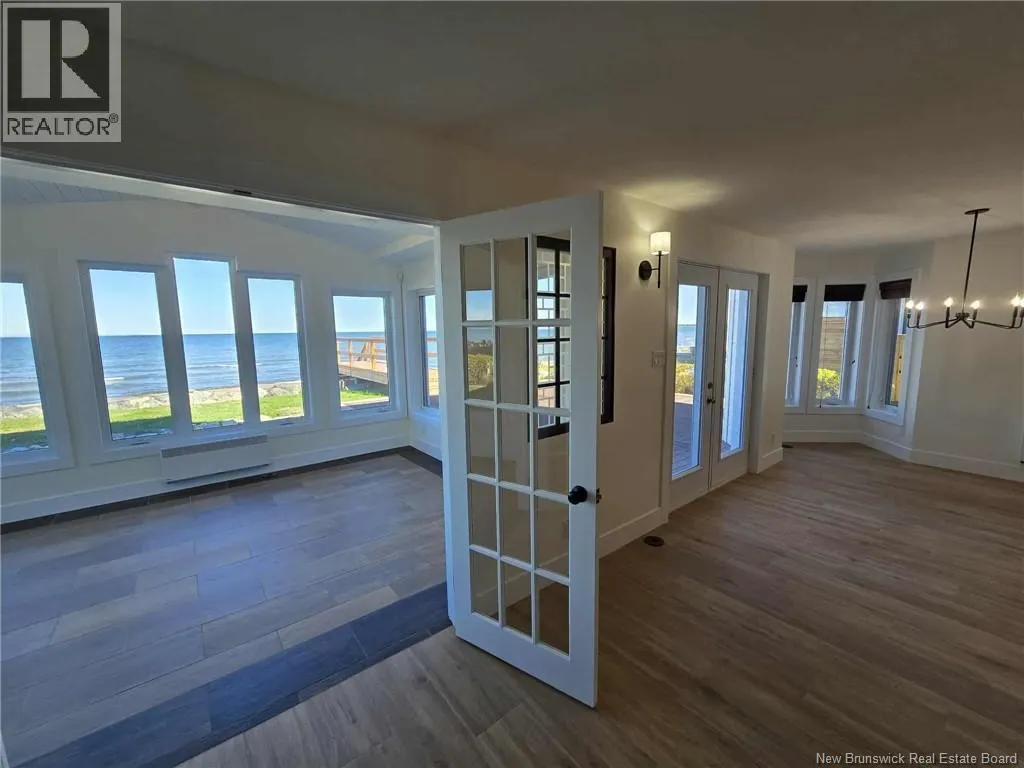 2156 Queen Elizabeth Drive