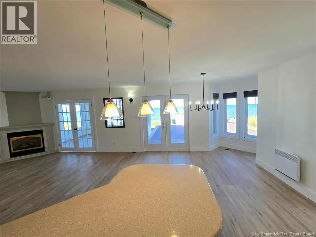 2156 Queen Elizabeth Drive