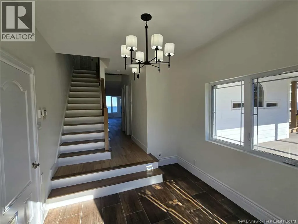 2156 Queen Elizabeth Drive