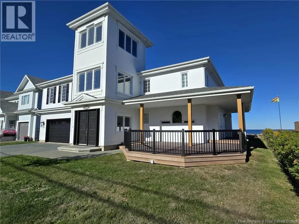 2156 Queen Elizabeth Drive