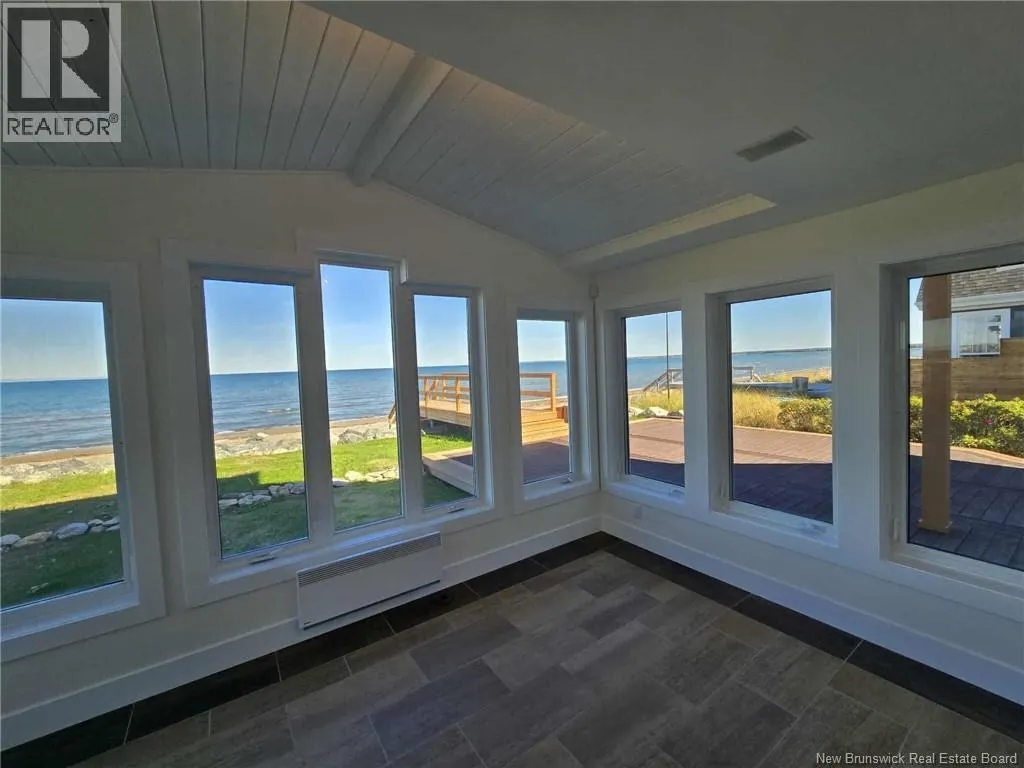 2156 Queen Elizabeth Drive