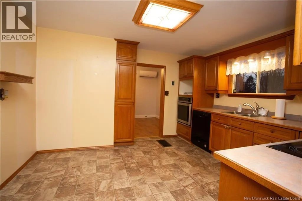 4 Cedar Street