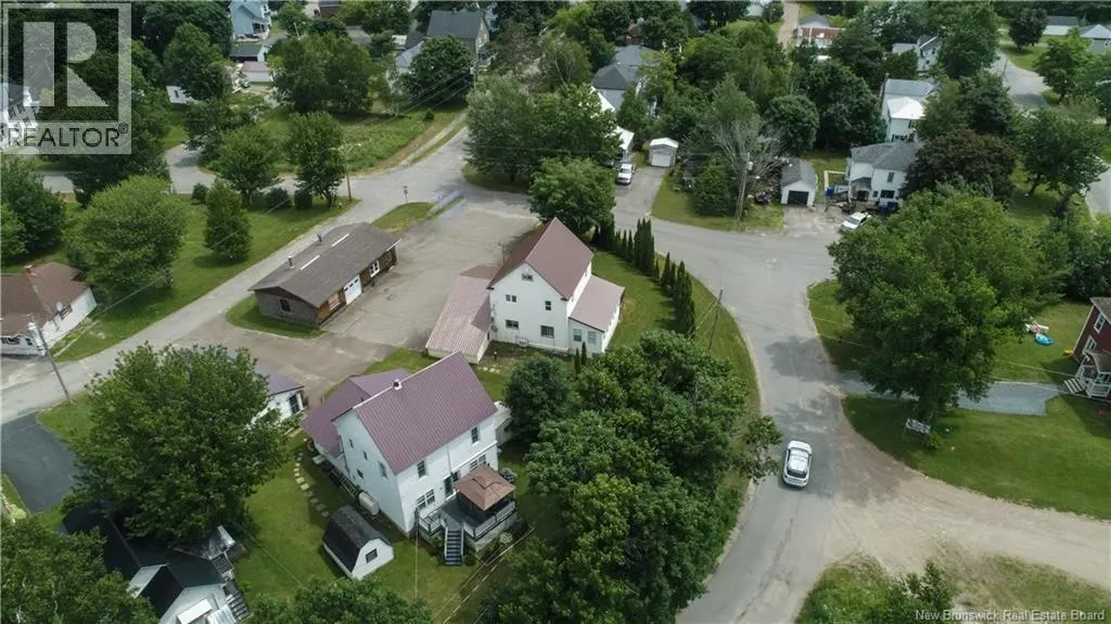 4 Cedar Street