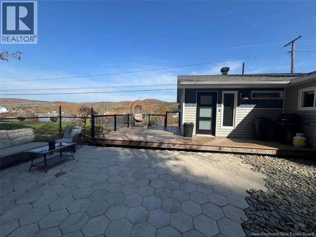 5474 Centrale Road