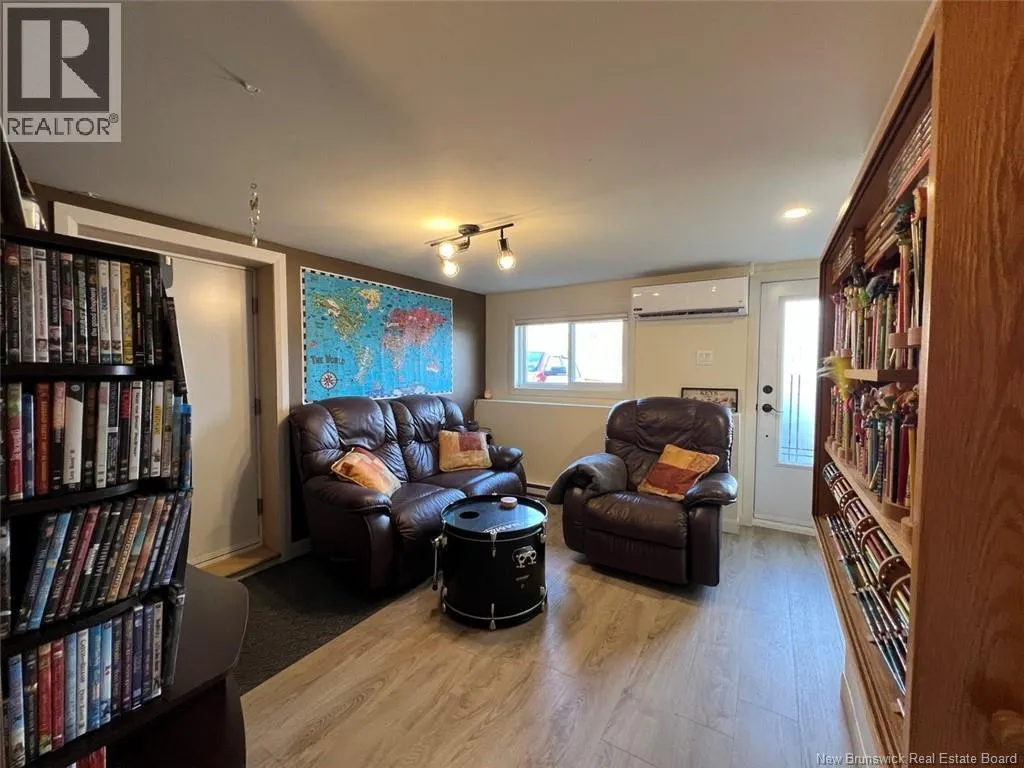 5474 Centrale Road