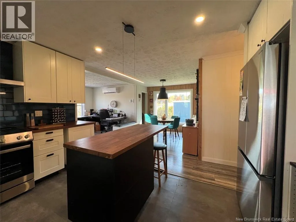 5474 Centrale Road