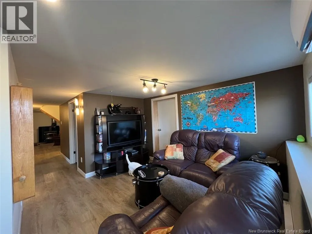 5474 Centrale Road