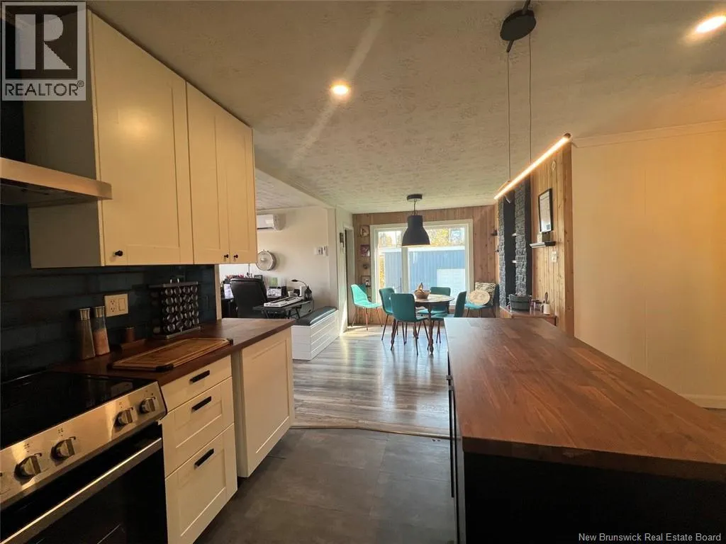5474 Centrale Road