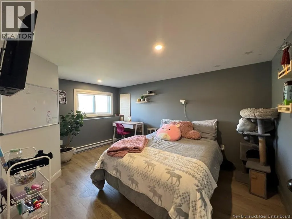 5474 Centrale Road