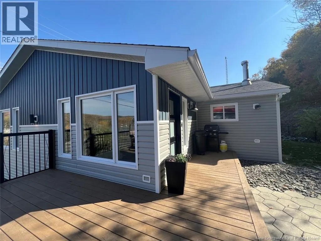 5474 Centrale Road