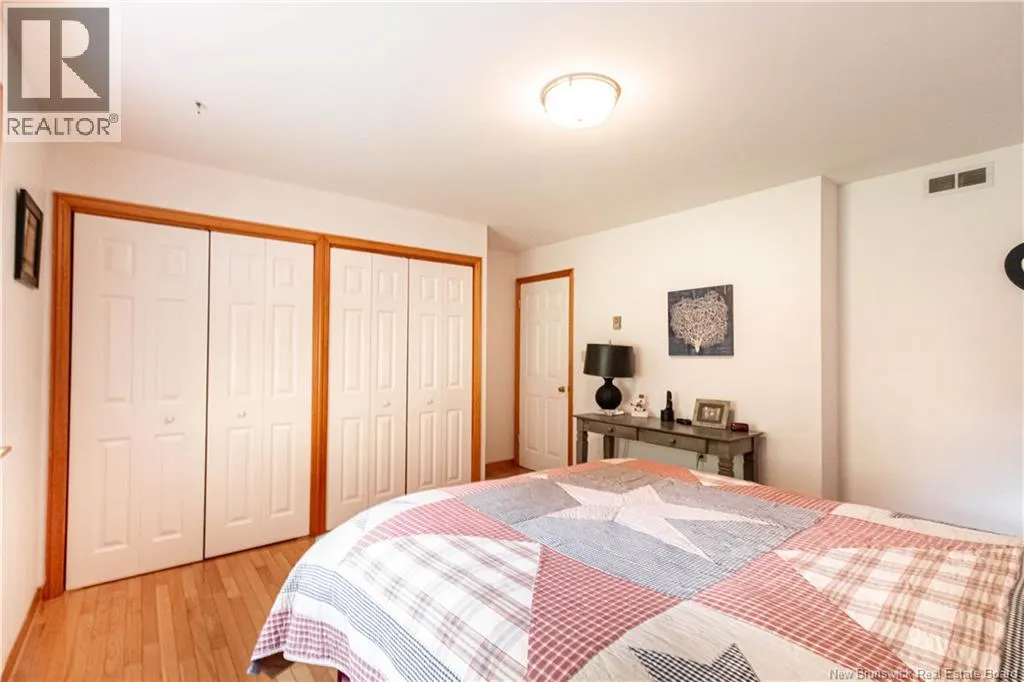 27 Maxwell Drive