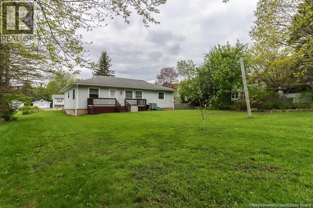 27 Maxwell Drive
