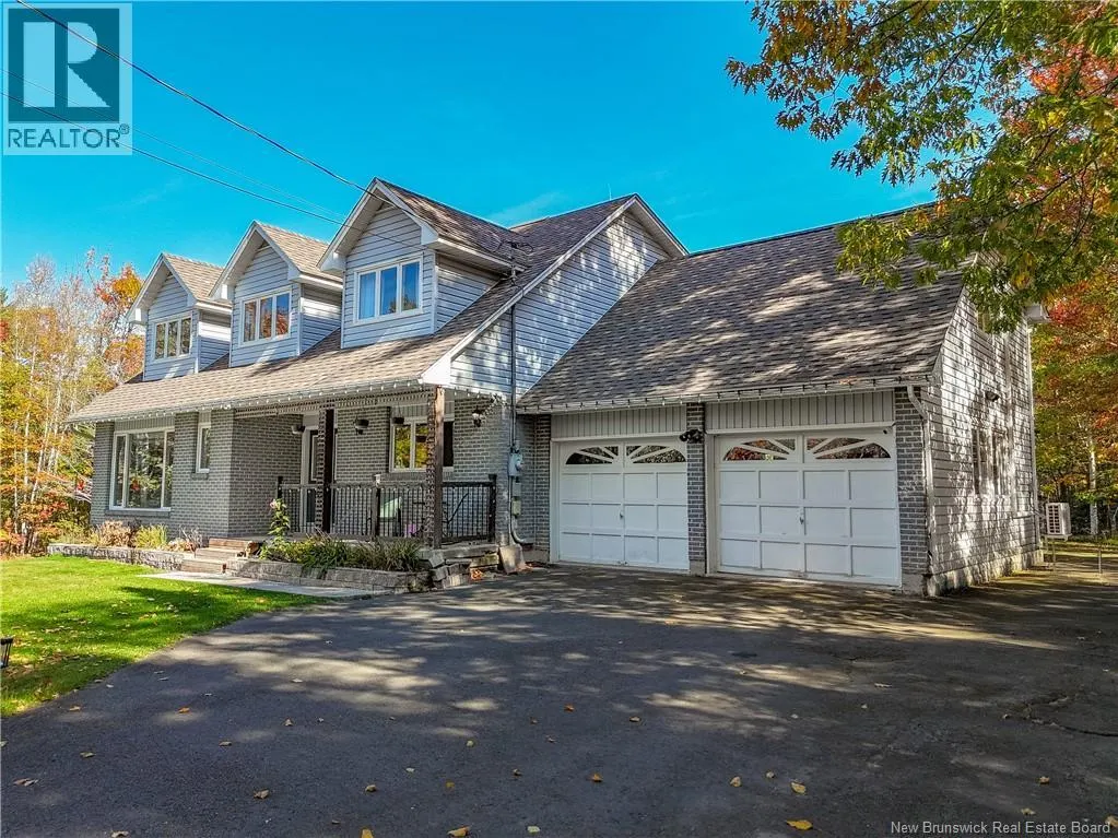 17 Christopher Drive