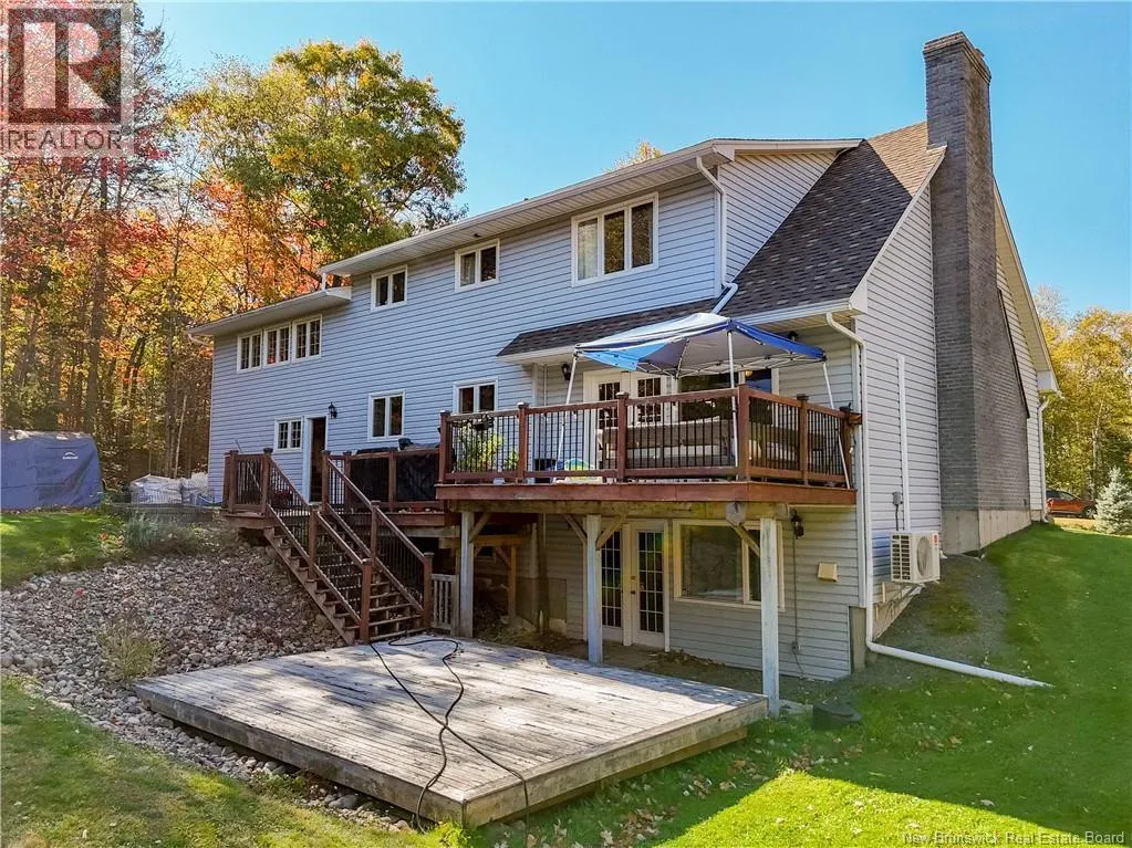 17 Christopher Drive