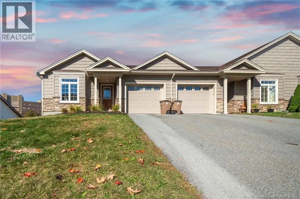 166 Arlington Crescent