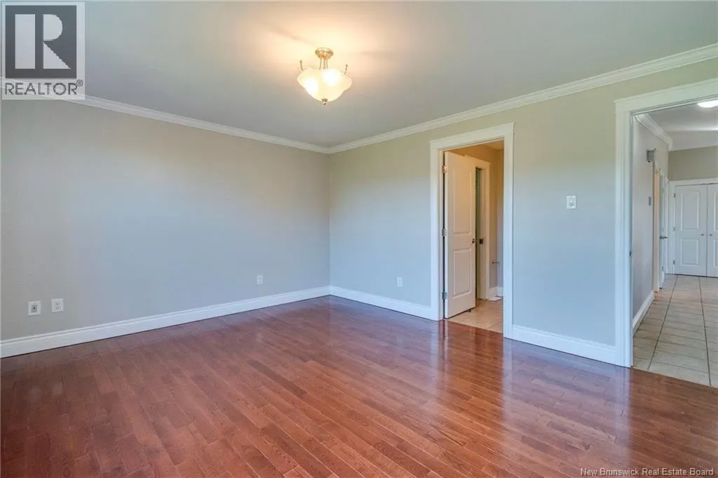 166 Arlington Crescent