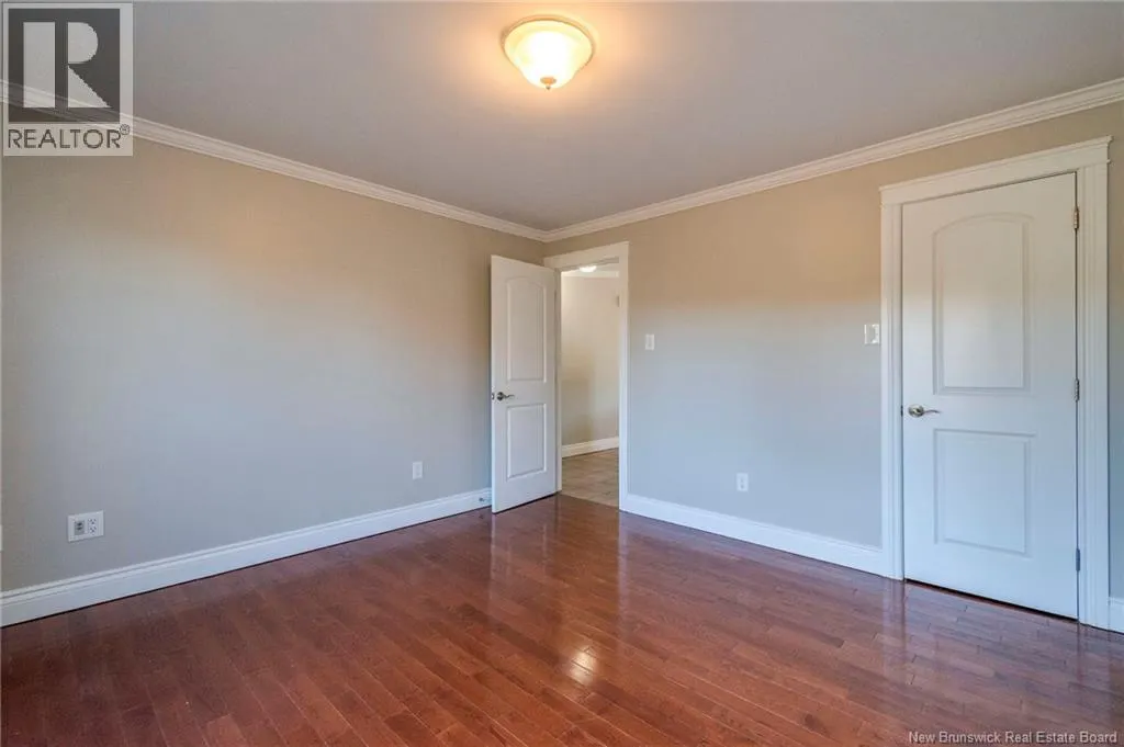 166 Arlington Crescent