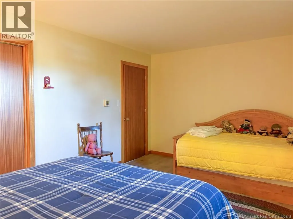2640 Route 103