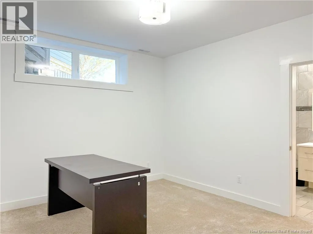 44 Bicentennial Drive