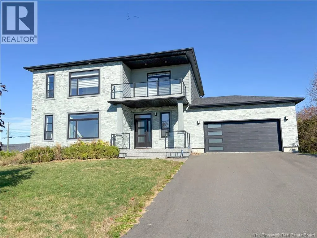 44 Bicentennial Drive